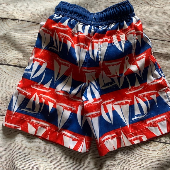 Swim trunks - Picture 2 of 6